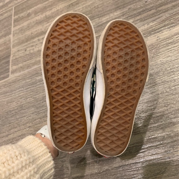 Van’s kids checkerboard slip on shoes - Picture 4 of 5